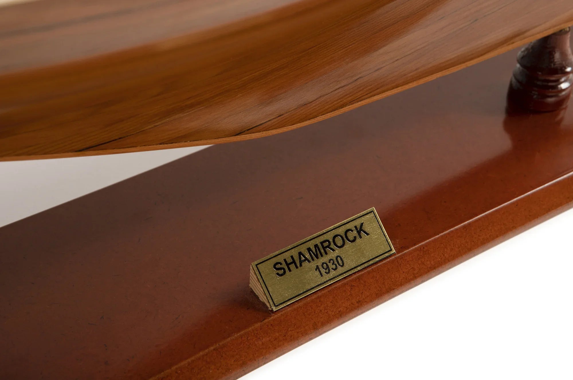 Jacht Shamrock z Drewna Cedrowego - widok 2